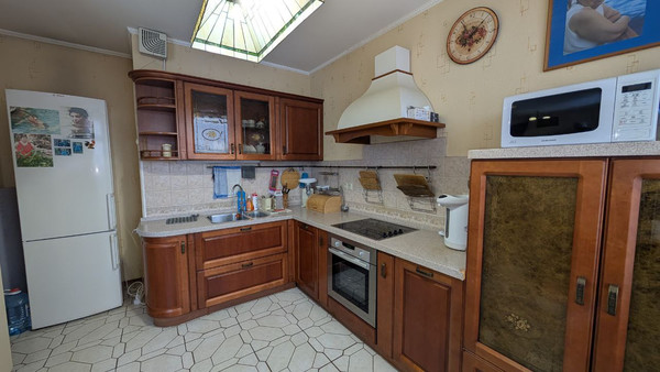 Продам двухкомнатную (2-комн.) квартиру, Франк-Каменецкого ул, 28/3, Иркутск г