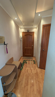 Продам двухкомнатную (2-комн.) квартиру, Юбилейный мкр, 67, Иркутск г