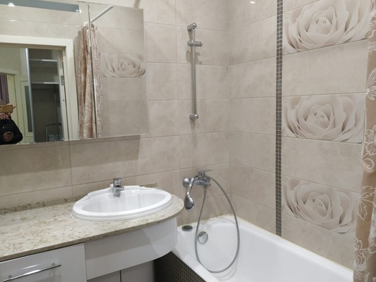 Сдам однокомнатную (1-комн.) квартиру, Гаражная ул, 71, Краснодар г