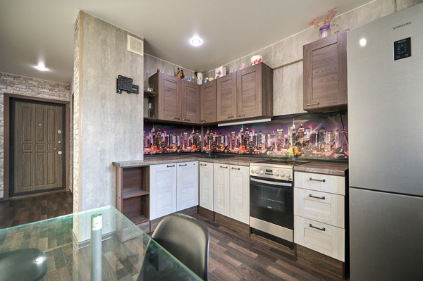 Продам однокомнатную (1-комн.) квартиру, Староватутинский проезд, 15, Москва г