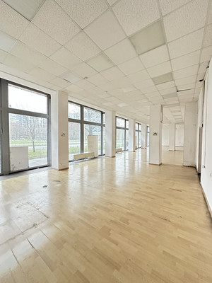 Сдам коммерческое помещение 503 м2, КИМа пр-кт, 4В, Санкт-Петербург г