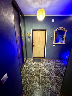 Продам трехкомнатную (3-комн.) квартиру, Интернациональная ул, 16, Шатурторф п