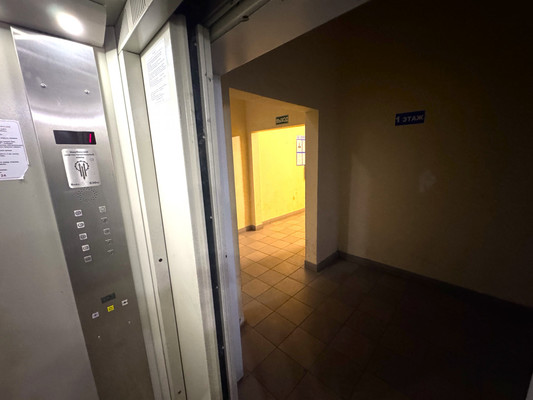 Продам трехкомнатную (3-комн.) квартиру, Интернациональная ул, 16, Шатурторф п