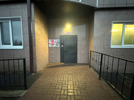 Продам трехкомнатную (3-комн.) квартиру, Интернациональная ул, 16, Шатурторф п