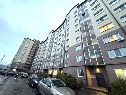 Продам трехкомнатную (3-комн.) квартиру, Интернациональная ул, 16, Шатурторф п