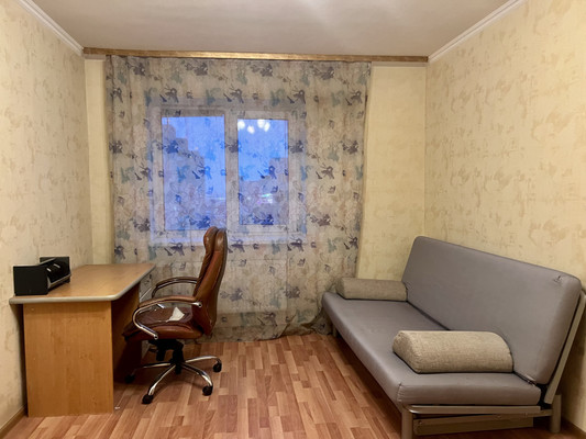 Продам однокомнатную (1-комн.) квартиру, Пушкинская ул, 7ак1, Шушары п