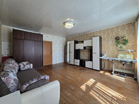 Продам дом, Советский пр-кт, 177а, Ульяновка гп, 0 км от города