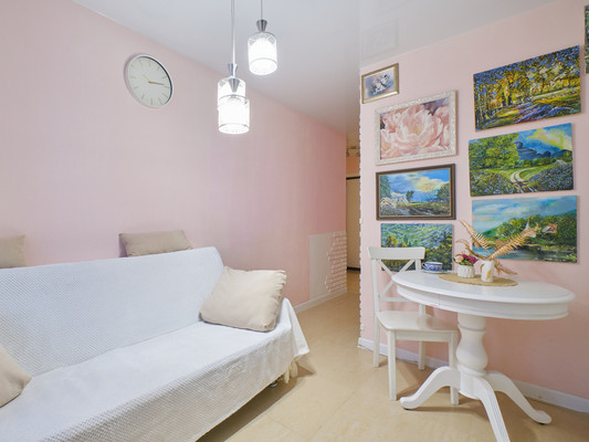 Продам двухкомнатную (2-комн.) квартиру, Новая ул, 15, Мурино п