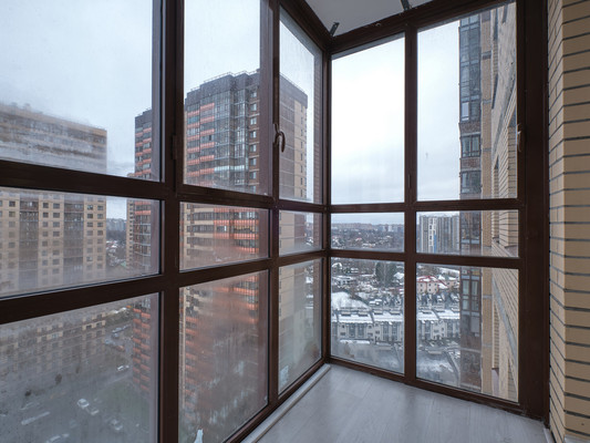 Продам двухкомнатную (2-комн.) квартиру, Новая ул, 15, Мурино п