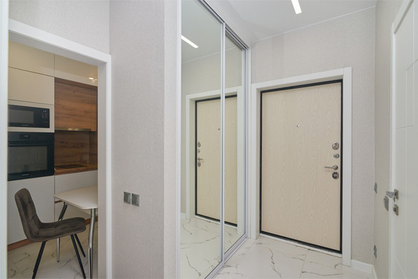 Продам однокомнатную (1-комн.) квартиру, Дальневосточная ул, 166, Иркутск г