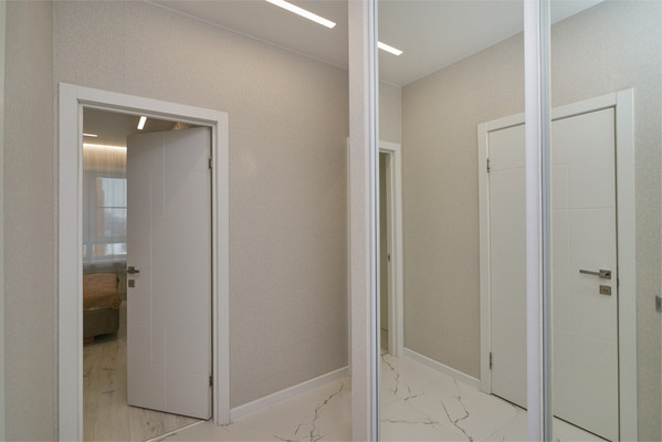 Продам однокомнатную (1-комн.) квартиру, Дальневосточная ул, 166, Иркутск г