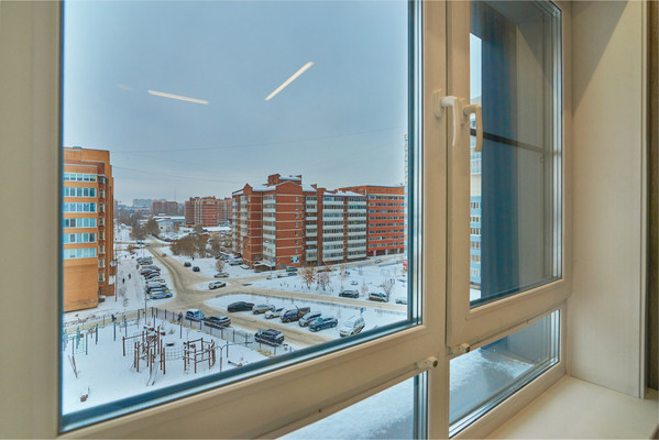 Продам однокомнатную (1-комн.) квартиру, Дальневосточная ул, 166, Иркутск г