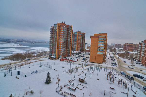 Продам однокомнатную (1-комн.) квартиру, Дальневосточная ул, 166, Иркутск г