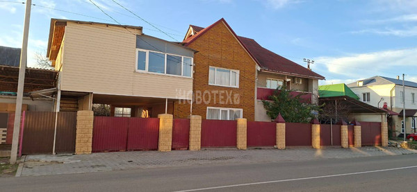 Продам однокомнатную (1-комн.) квартиру, Привокзальная ул, 4кб, Курганинск г