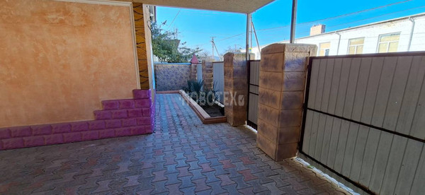 Продам однокомнатную (1-комн.) квартиру, Привокзальная ул, 4кб, Курганинск г