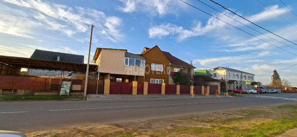 Продам однокомнатную (1-комн.) квартиру, Привокзальная ул, 4кб, Курганинск г