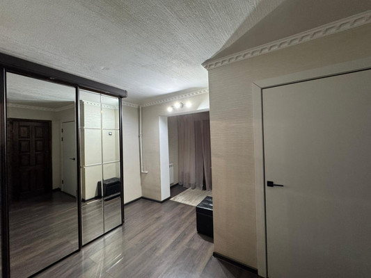 Продам двухкомнатную (2-комн.) квартиру, Ватутина ул, 29А, Нальчик г