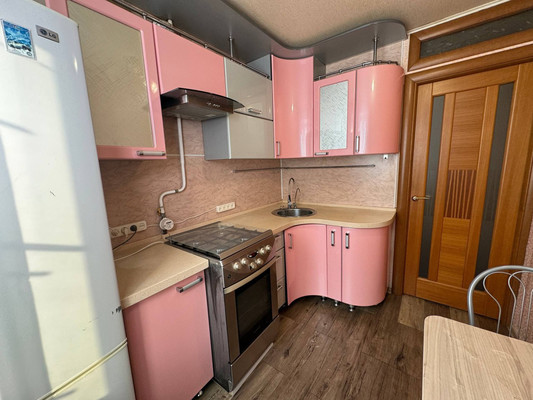 Продам двухкомнатную (2-комн.) квартиру, Гагарина ул, 10, Комсомольск-на-Амуре г