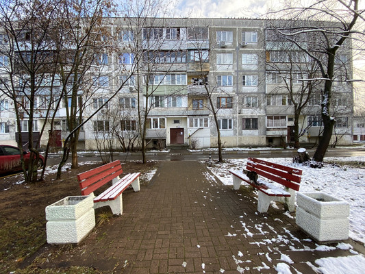 Продам двухкомнатную (2-комн.) квартиру, Б.Учительская ул, 17, Родники дп