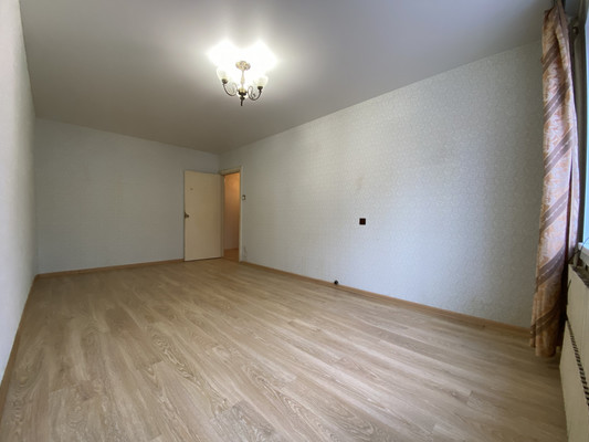 Продам двухкомнатную (2-комн.) квартиру, Б.Учительская ул, 17, Родники дп