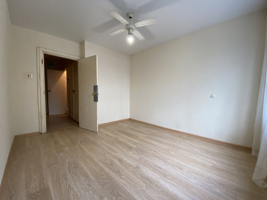 Продам двухкомнатную (2-комн.) квартиру, Б.Учительская ул, 17, Родники дп