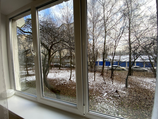 Продам двухкомнатную (2-комн.) квартиру, Б.Учительская ул, 17, Родники дп