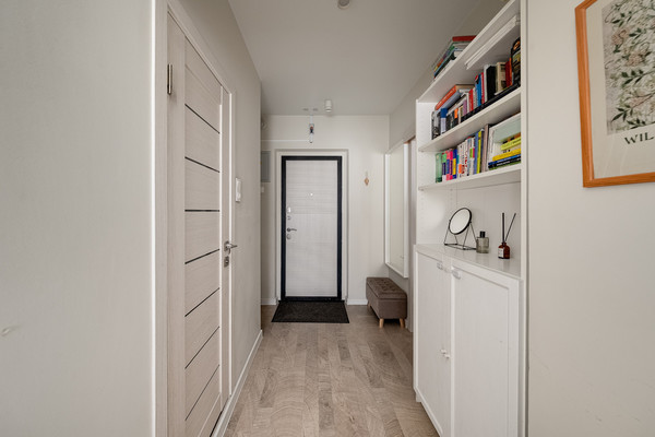 Продам однокомнатную (1-комн.) квартиру, Вертолётчиков ул, 4к5, Москва г