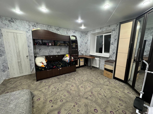 Продам однокомнатную (1-комн.) квартиру, Интернациональный пр-кт, 51, Комсомольск-на-Амуре г