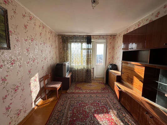 Продам двухкомнатную (2-комн.) квартиру, Комсомольская ул, 154, Кропоткин г