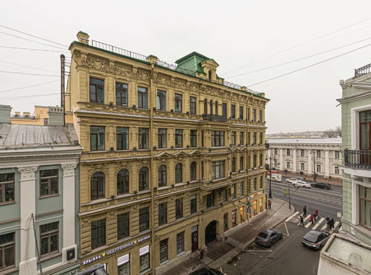 Продам двухкомнатную (2-комн.) квартиру, Караванная ул, 11/64, Санкт-Петербург г