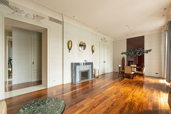 Продам двухкомнатную (2-комн.) квартиру, Караванная ул, 11/64, Санкт-Петербург г