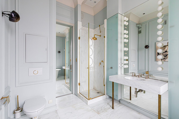 Продам двухкомнатную (2-комн.) квартиру, Караванная ул, 11/64, Санкт-Петербург г