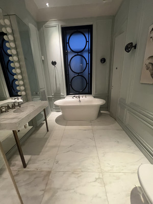 Продам двухкомнатную (2-комн.) квартиру, Караванная ул, 11/64, Санкт-Петербург г