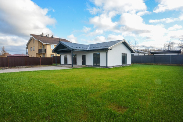 Продам дом, Яблоневая ул, Разметелево д, 0 км от города