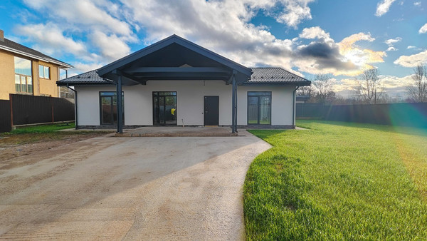 Продам дом, Яблоневая ул, Разметелево д, 0 км от города