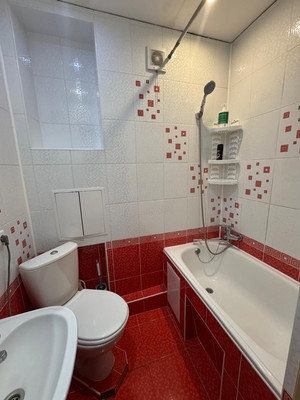 Продам однокомнатную (1-комн.) квартиру, 1 Конной Армии ул, 19, Симферополь г