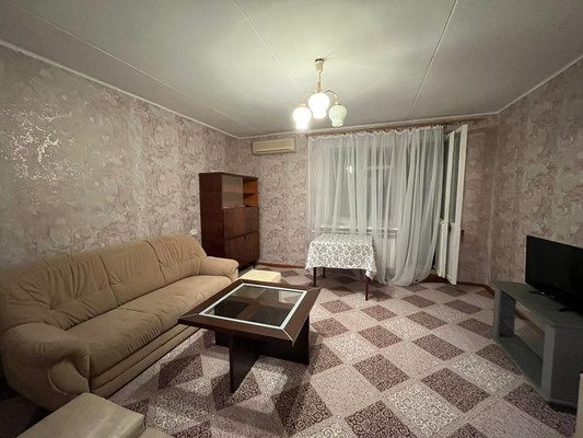 Сдам двухкомнатную (2-комн.) квартиру, им. Матэ Залки ул, 7а, Симферополь г