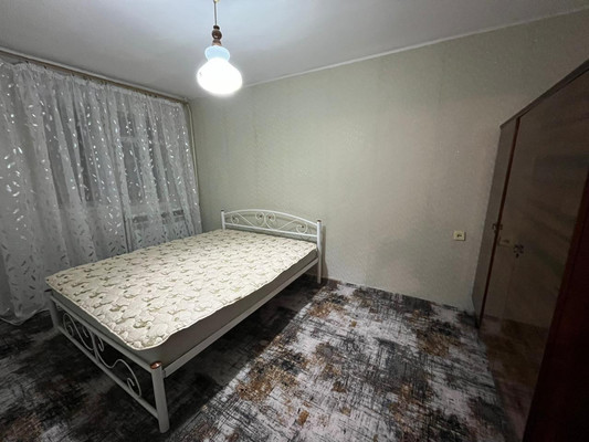 Сдам двухкомнатную (2-комн.) квартиру, им. Матэ Залки ул, 7а, Симферополь г