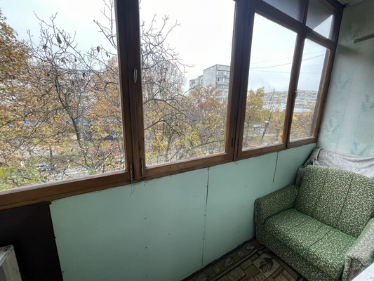 Продам однокомнатную (1-комн.) квартиру, 60 лет Октября ул, 17, Симферополь г