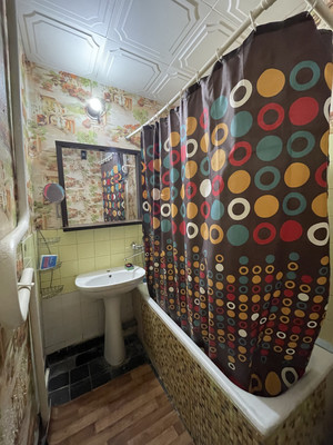 Продам однокомнатную (1-комн.) квартиру, 60 лет Октября ул, 17, Симферополь г