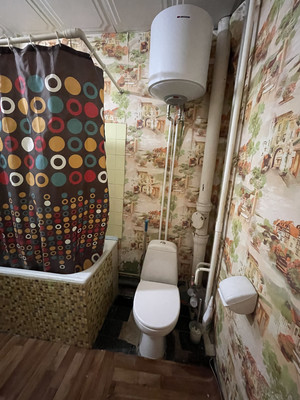 Продам однокомнатную (1-комн.) квартиру, 60 лет Октября ул, 17, Симферополь г