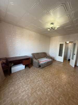 Продам трехкомнатную (3-комн.) квартиру, Гоголя ул, 429, Армавир г