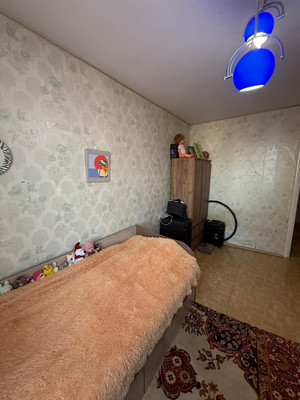 Продам трехкомнатную (3-комн.) квартиру, Гоголя ул, 429, Армавир г