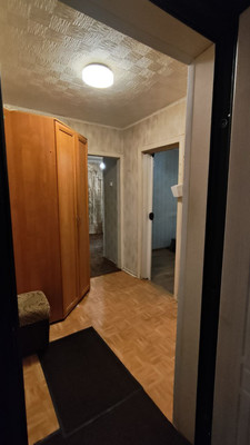 Продам двухкомнатную (2-комн.) квартиру, Александра Корсунова пр-кт, 39, Великий Новгород г