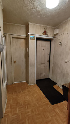 Продам двухкомнатную (2-комн.) квартиру, Александра Корсунова пр-кт, 39, Великий Новгород г