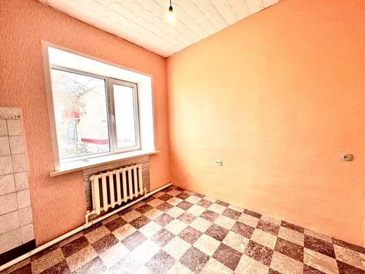 Продам двухкомнатную (2-комн.) квартиру, Казанская ул, 34б, Ишим г