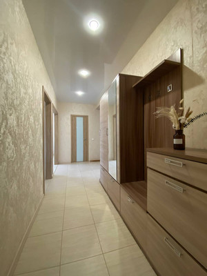 Продам двухкомнатную (2-комн.) квартиру, Строительная ул, 8, Медведево пгт