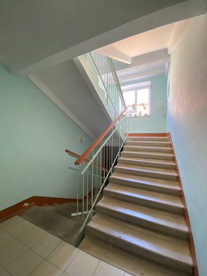 Продам двухкомнатную (2-комн.) квартиру, Строительная ул, 8, Медведево пгт