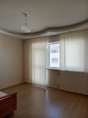 Продам трехкомнатную (3-комн.) квартиру, Ершовский мкр, 130-а, Иркутск г