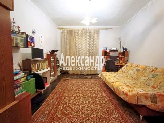 Продам двухкомнатную (2-комн.) квартиру, Первомайская ул, 8, Выборг г